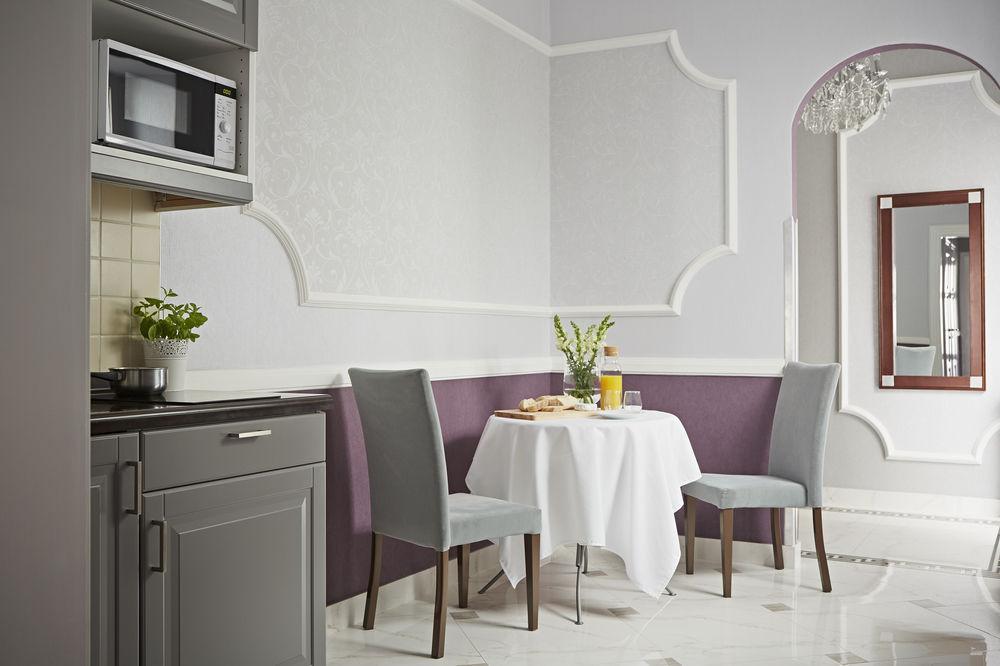 Almandine Aparthotel Praha